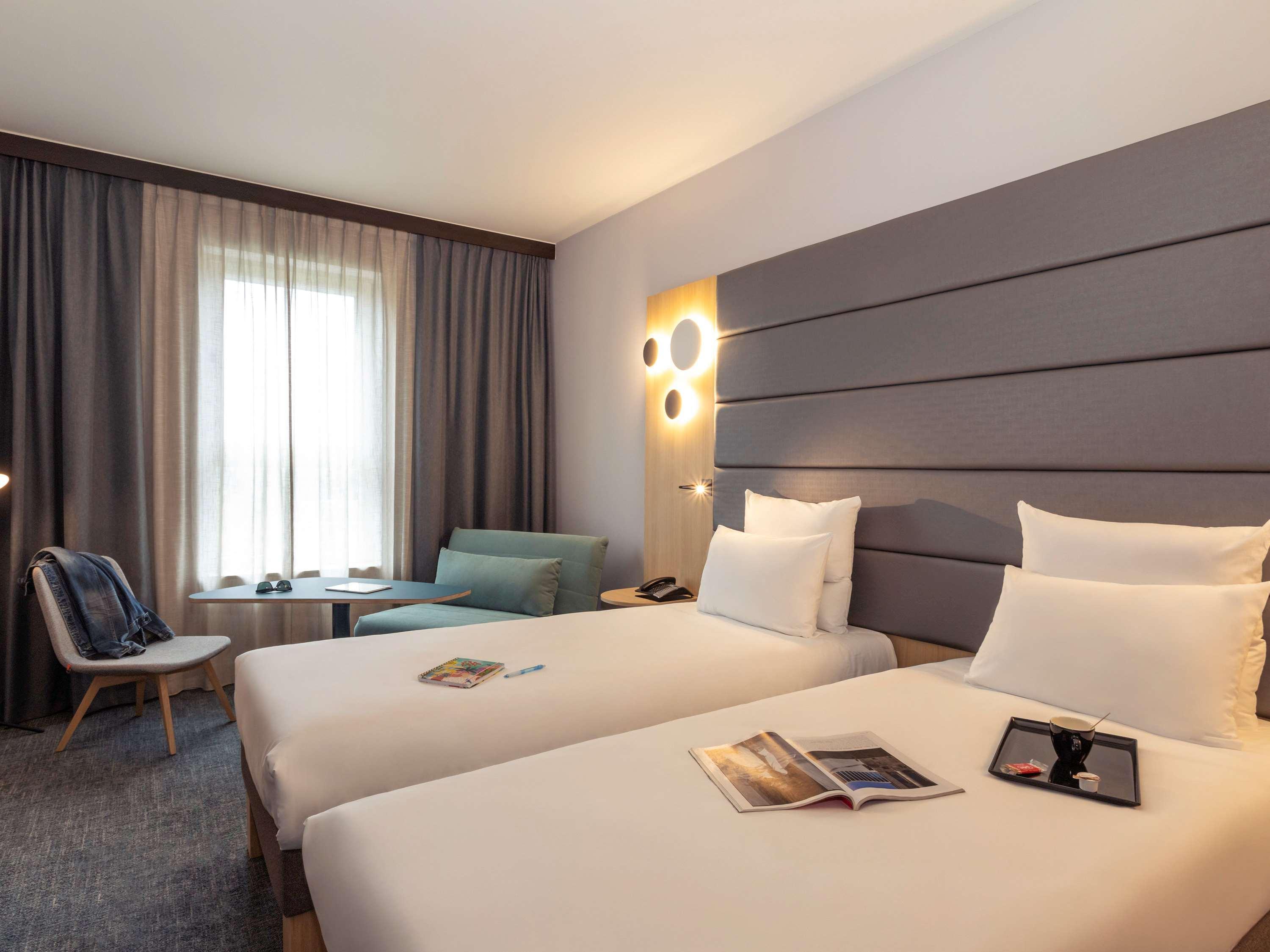 Novotel Brussels Centre Midi Saint-Gilles Bagian luar foto