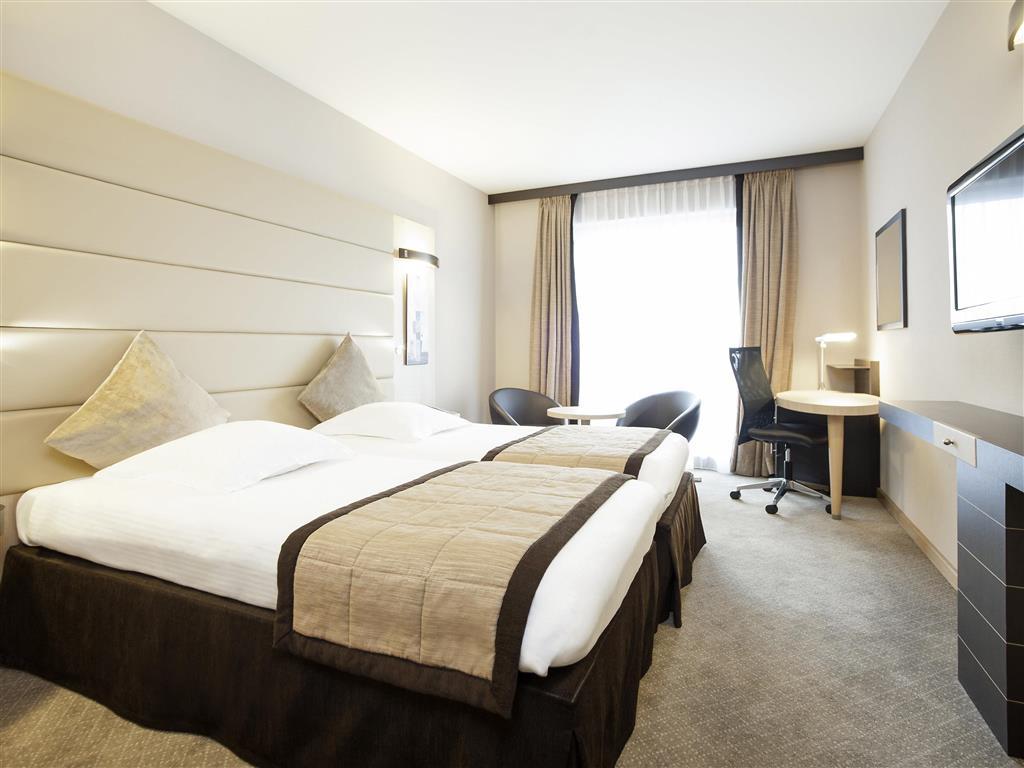Novotel Brussels Centre Midi Saint-Gilles Bagian luar foto