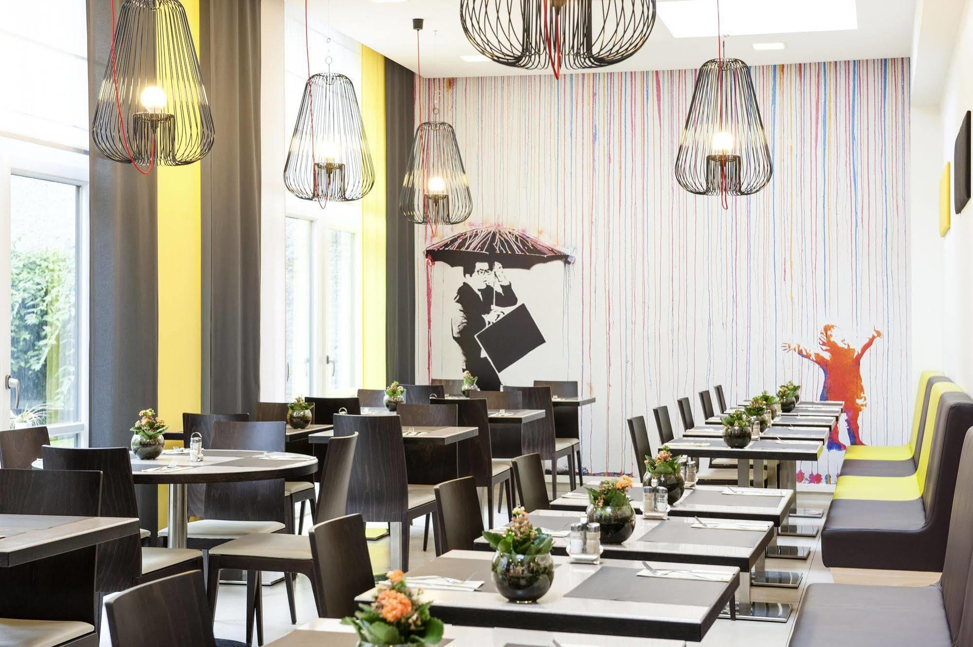 Novotel Brussels Centre Midi Saint-Gilles Bagian luar foto